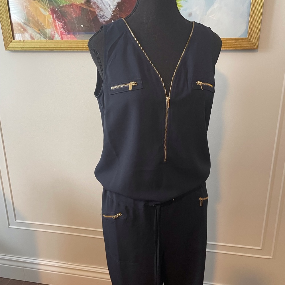 CACHE / NWOT Black Sleeveless Jumpsuit Romper Sz 6